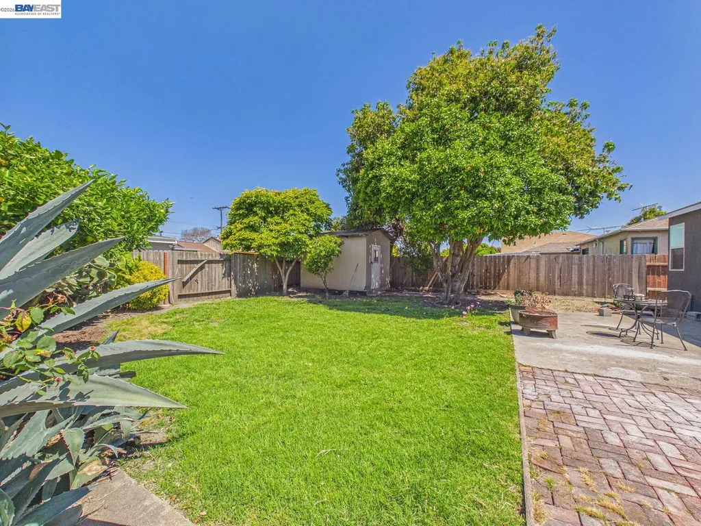 2609 Macarthur Avenue San Pablo CA 94806