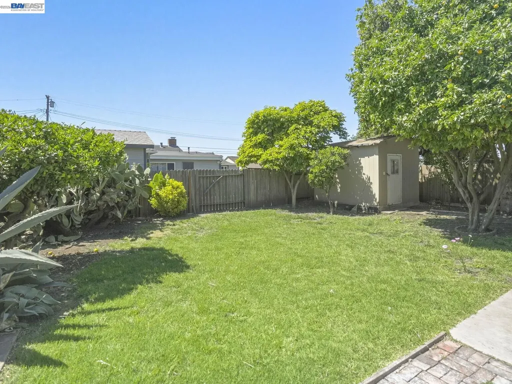 2609 Macarthur Avenue San Pablo CA 94806