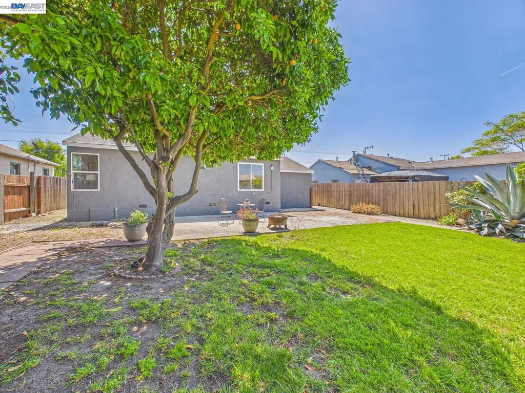 2609 Macarthur Avenue San Pablo CA 94806