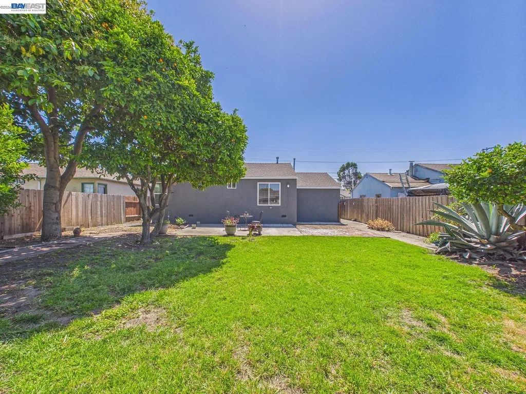 2609 Macarthur Avenue San Pablo CA 94806
