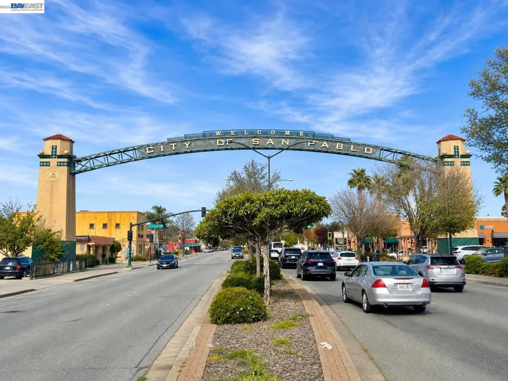 2609 Macarthur Avenue San Pablo CA 94806