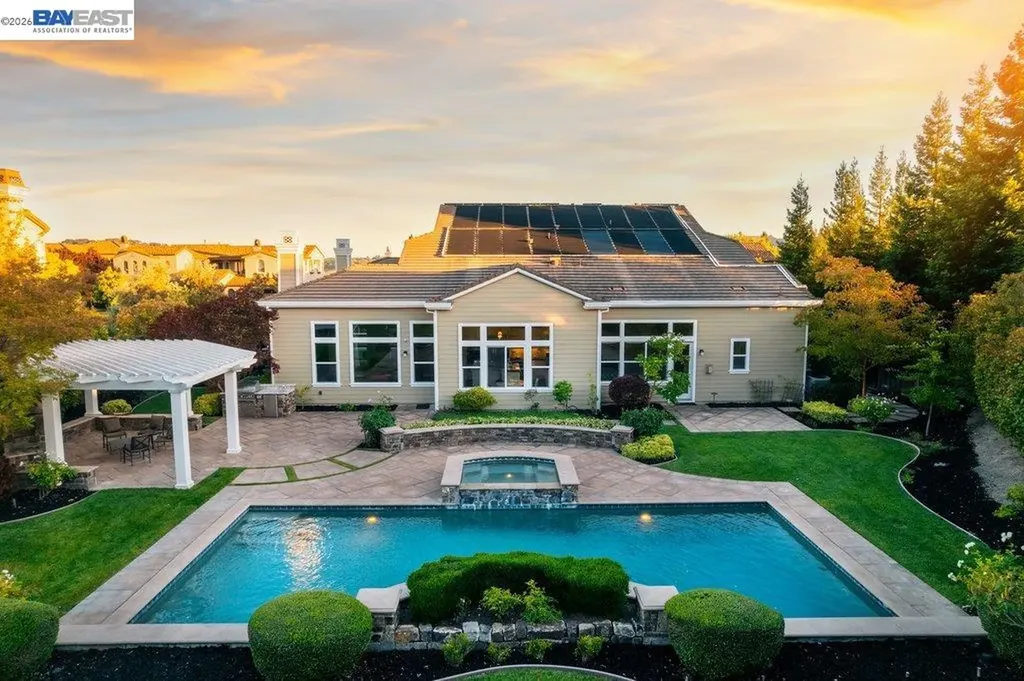 25 Treetop Terrace Alamo CA 94507