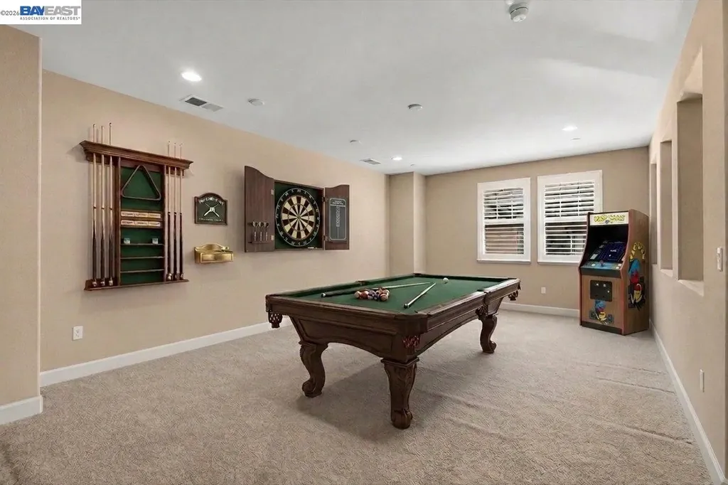 2560 Calabria Court Dublin CA 94568