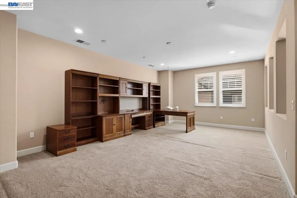 2560 Calabria Court Dublin CA 94568