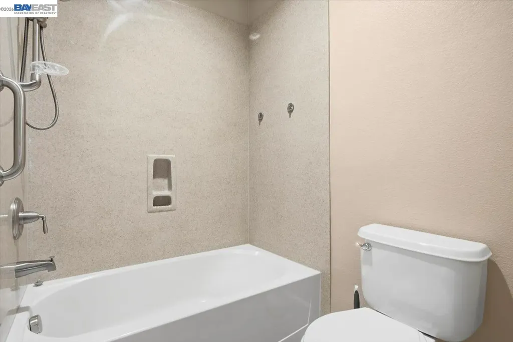 2560 Calabria Court Dublin CA 94568