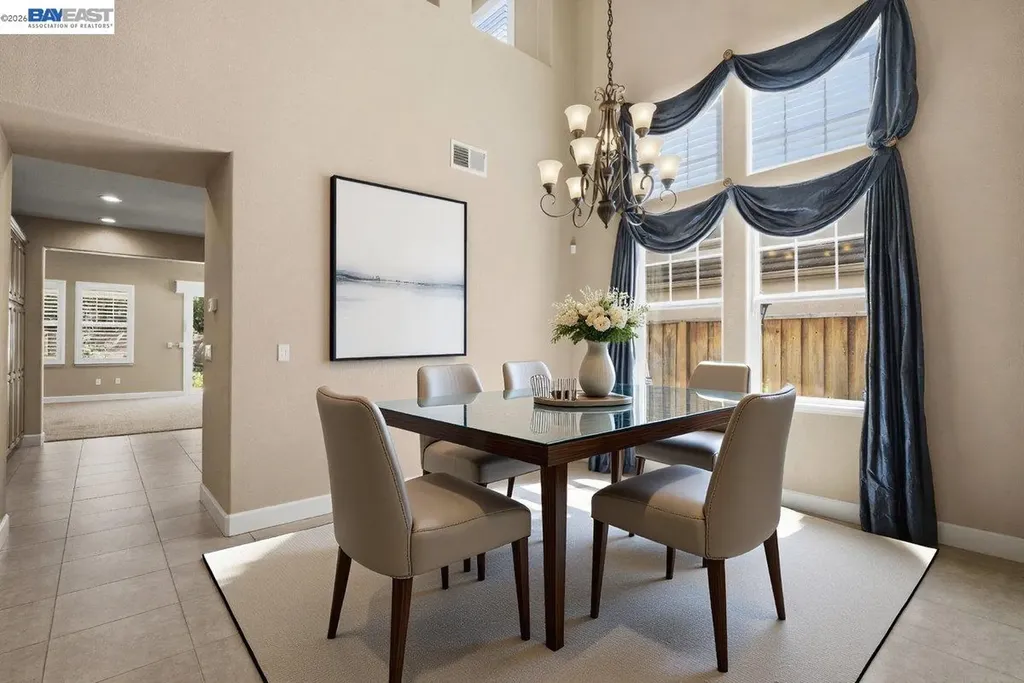 2560 Calabria Court Dublin CA 94568