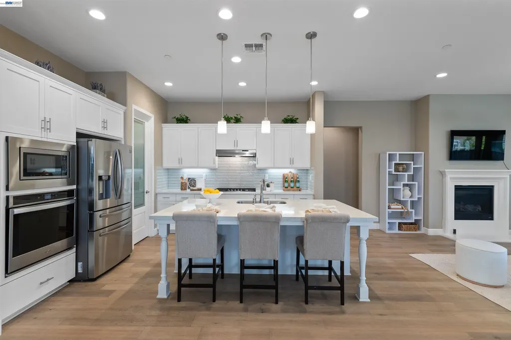 7143 Lakehead Way Discovery Bay CA 94505