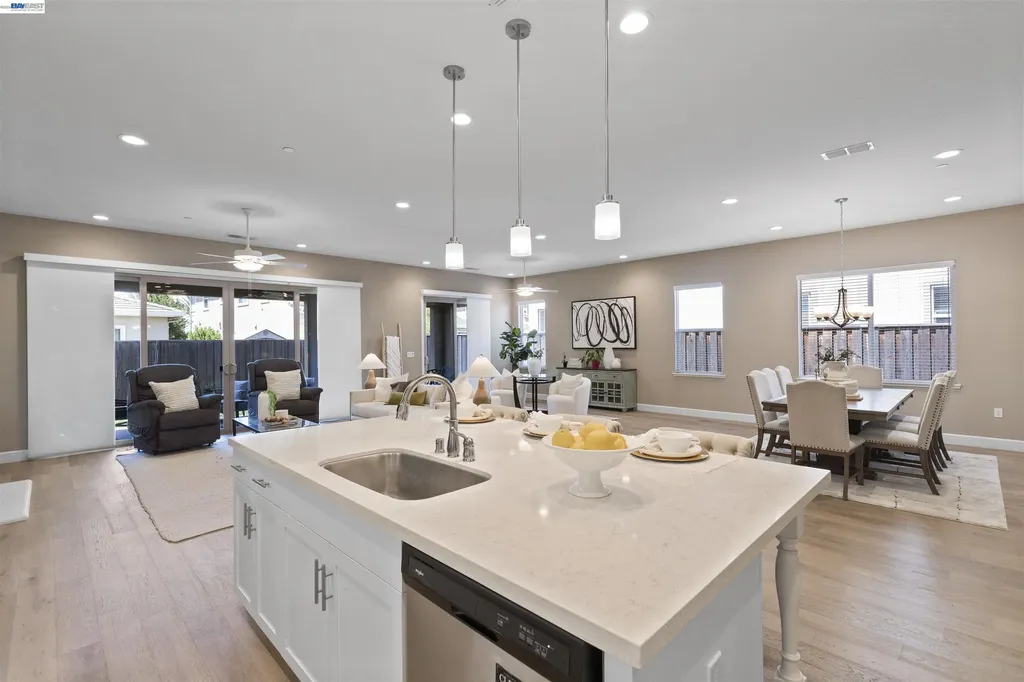 7143 Lakehead Way Discovery Bay CA 94505