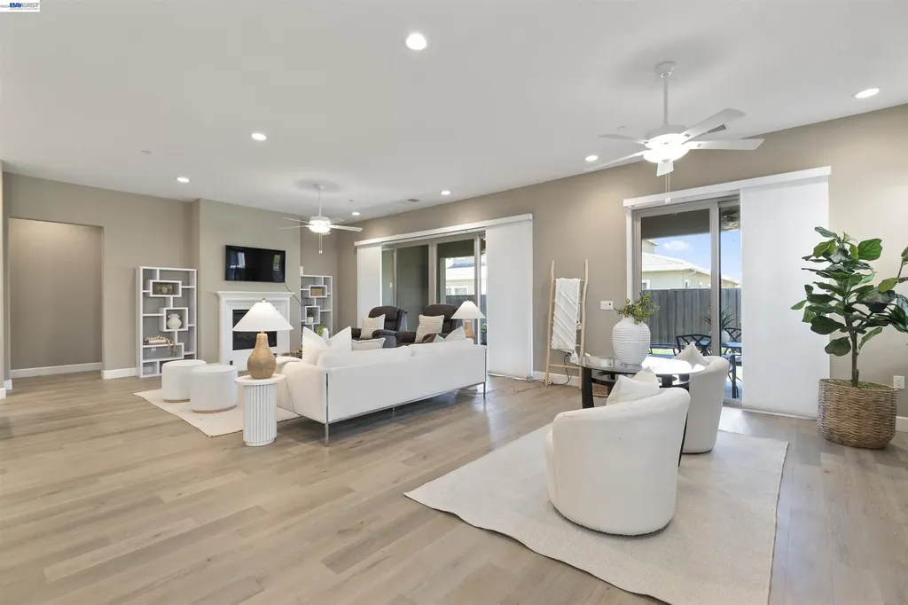 7143 Lakehead Way Discovery Bay CA 94505
