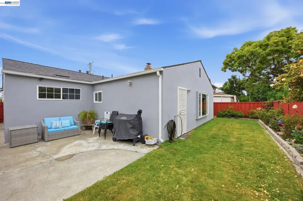 1949 Via Lacqua San Lorenzo CA 94580