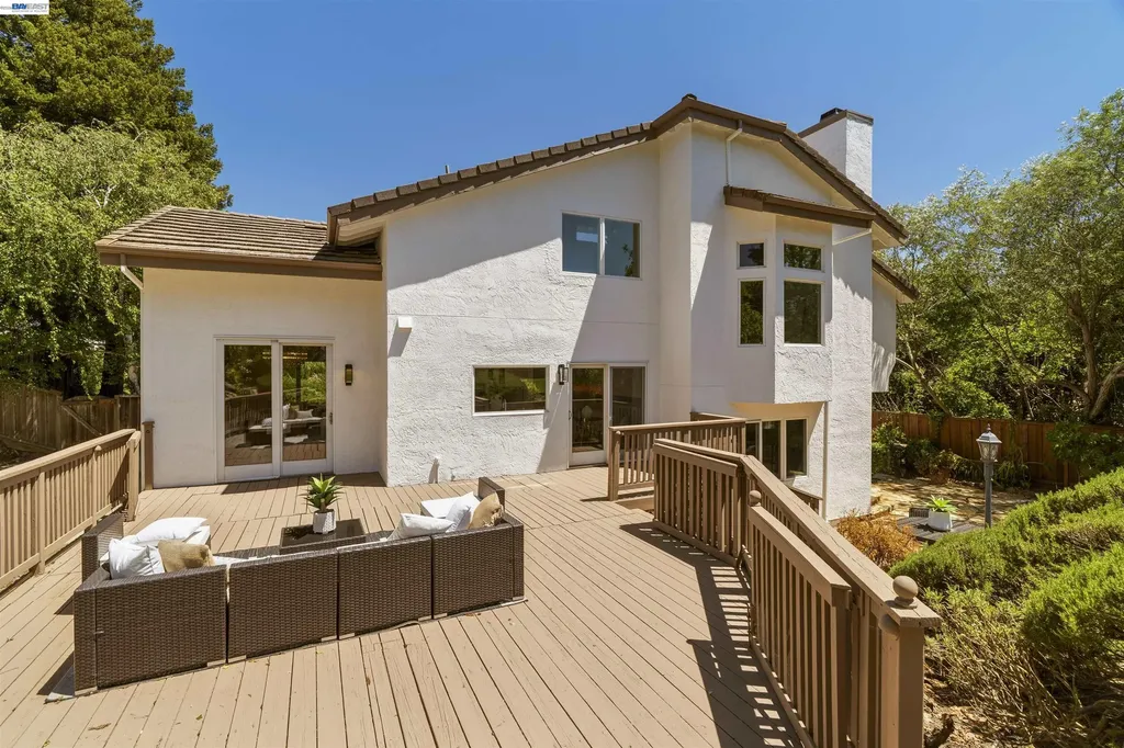 11263 Rolling Hills Drive Dublin CA 94568
