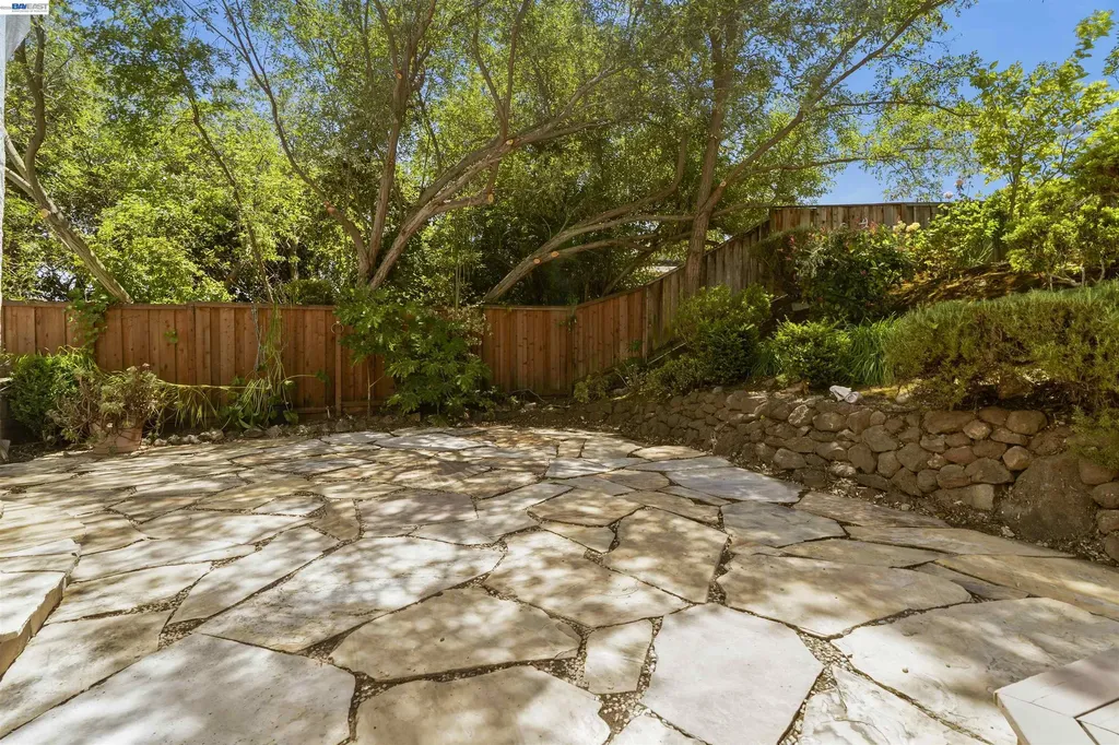 11263 Rolling Hills Drive Dublin CA 94568