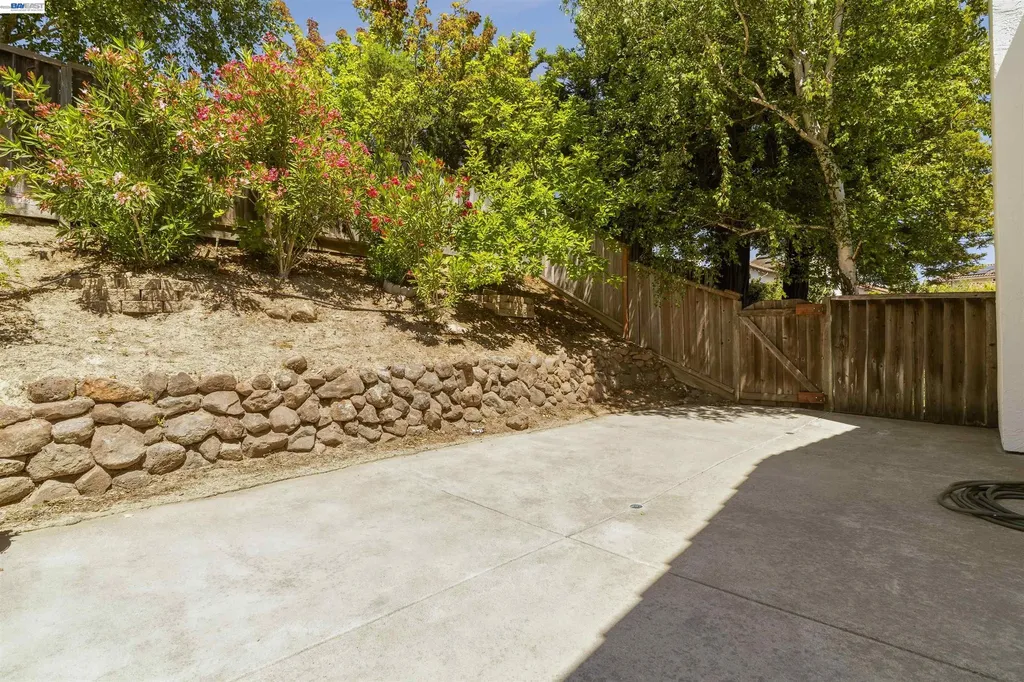 11263 Rolling Hills Drive Dublin CA 94568