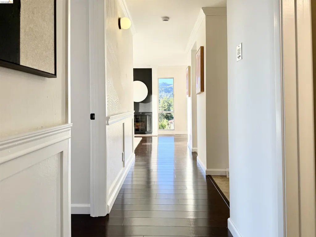 5340 Broadway Terrace Oakland CA 94618