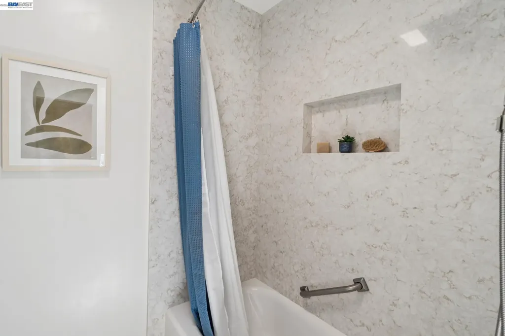 5314 Crown Court Castro Valley CA 94552