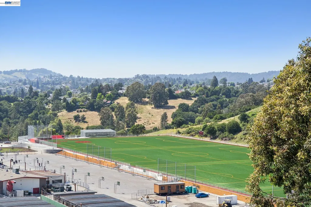 5314 Crown Court Castro Valley CA 94552