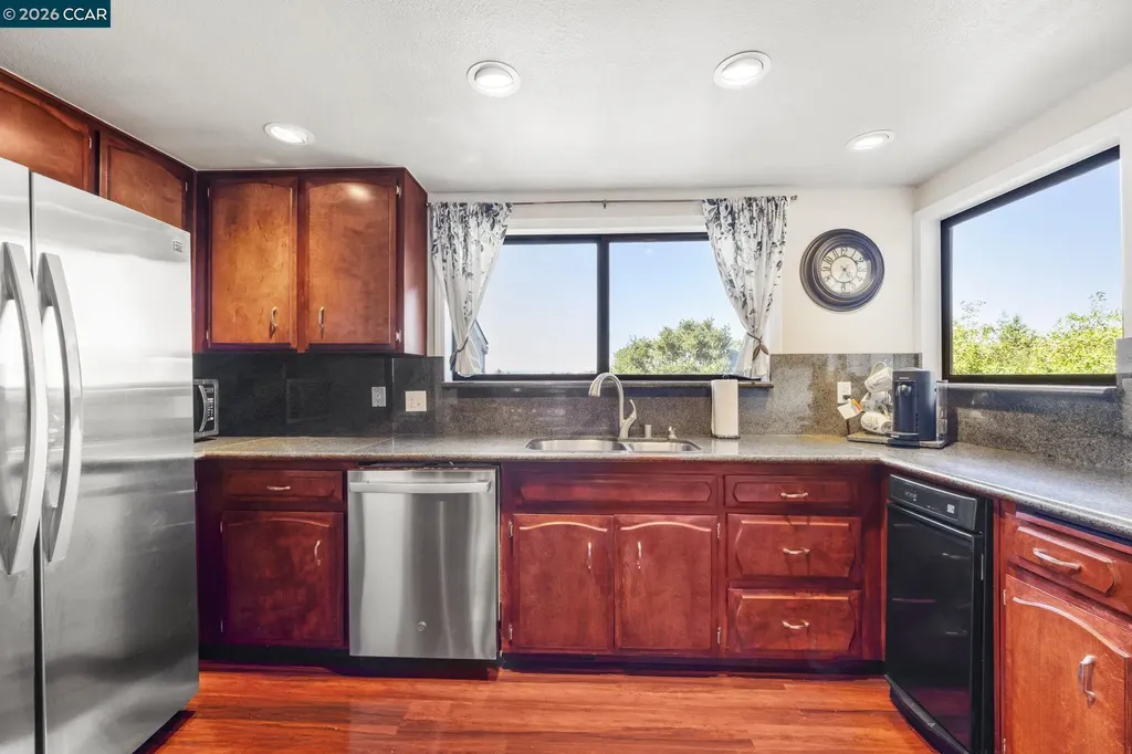 27468 Hayward Boulevard Hayward CA 94542