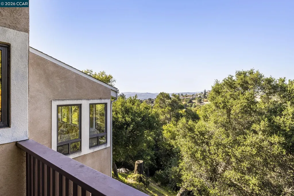 27468 Hayward Boulevard Hayward CA 94542