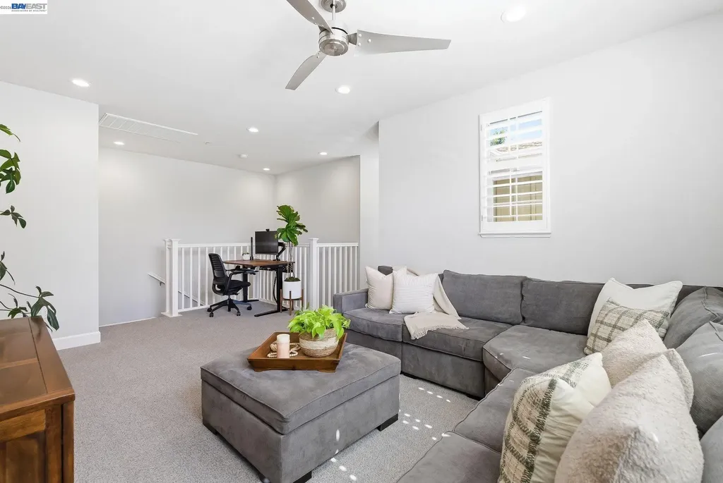 198 Teasel Common Livermore CA 94551