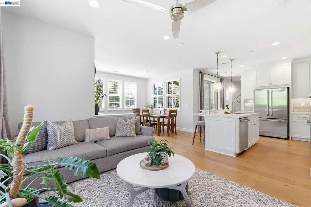 198 Teasel Common Livermore CA 94551