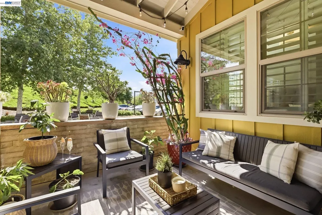 198 Teasel Common Livermore CA 94551
