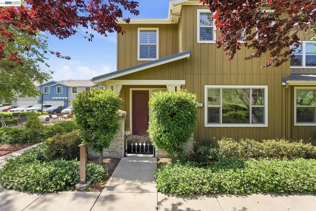 198 Teasel Common Livermore CA 94551