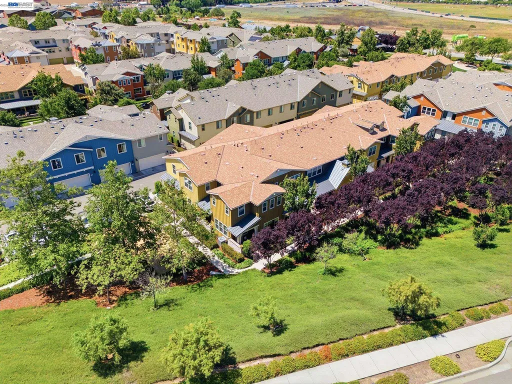 198 Teasel Common Livermore CA 94551