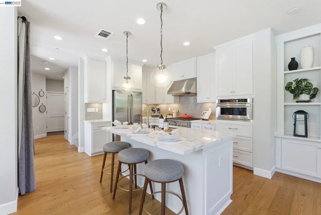 198 Teasel Common Livermore CA 94551