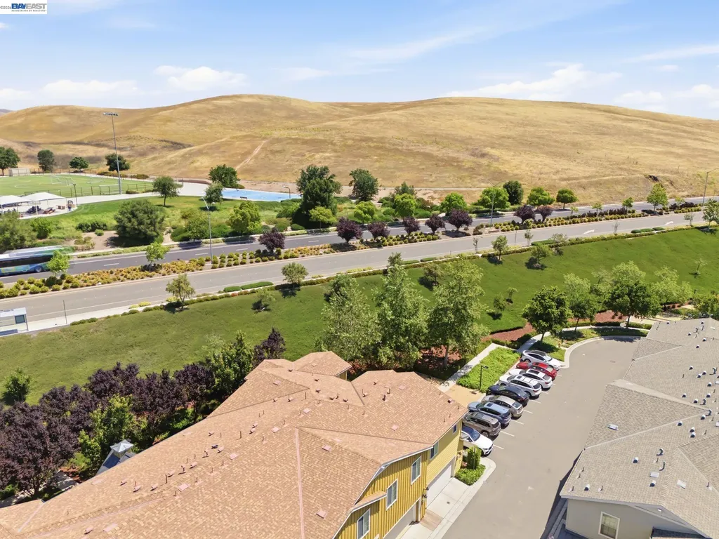 198 Teasel Common Livermore CA 94551