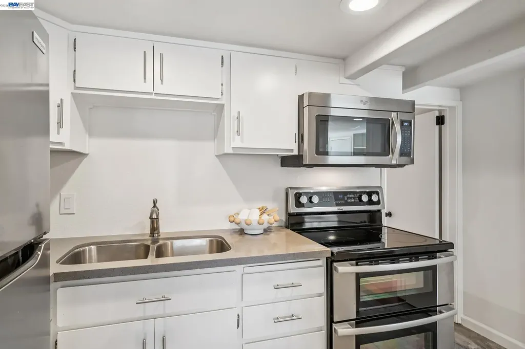 520 Abbie Street Pleasanton CA 94566