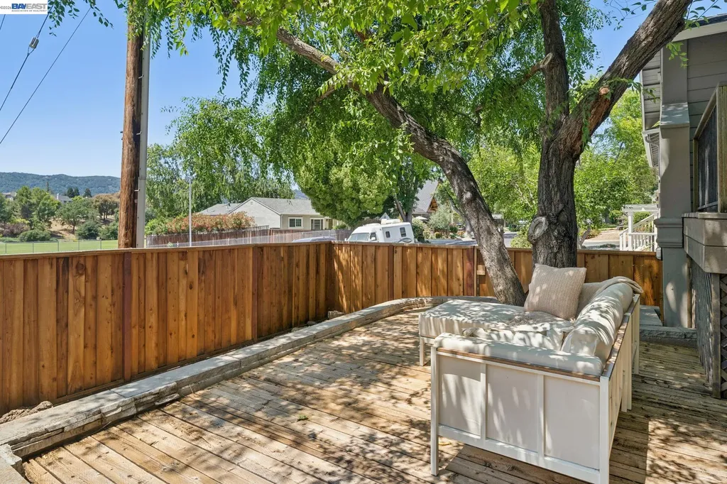 520 Abbie Street Pleasanton CA 94566