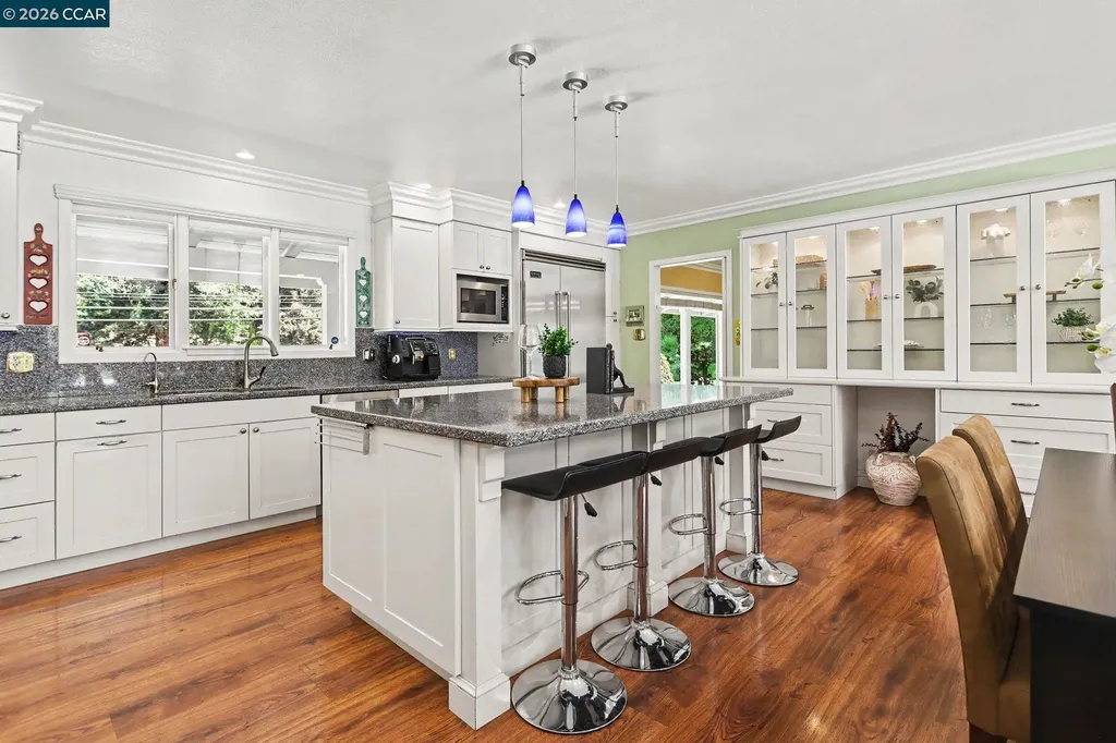 25 Amberwood Lane Walnut Creek CA 94598