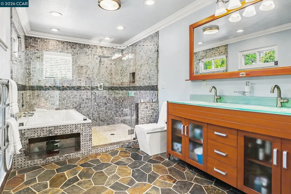 25 Amberwood Lane Walnut Creek CA 94598