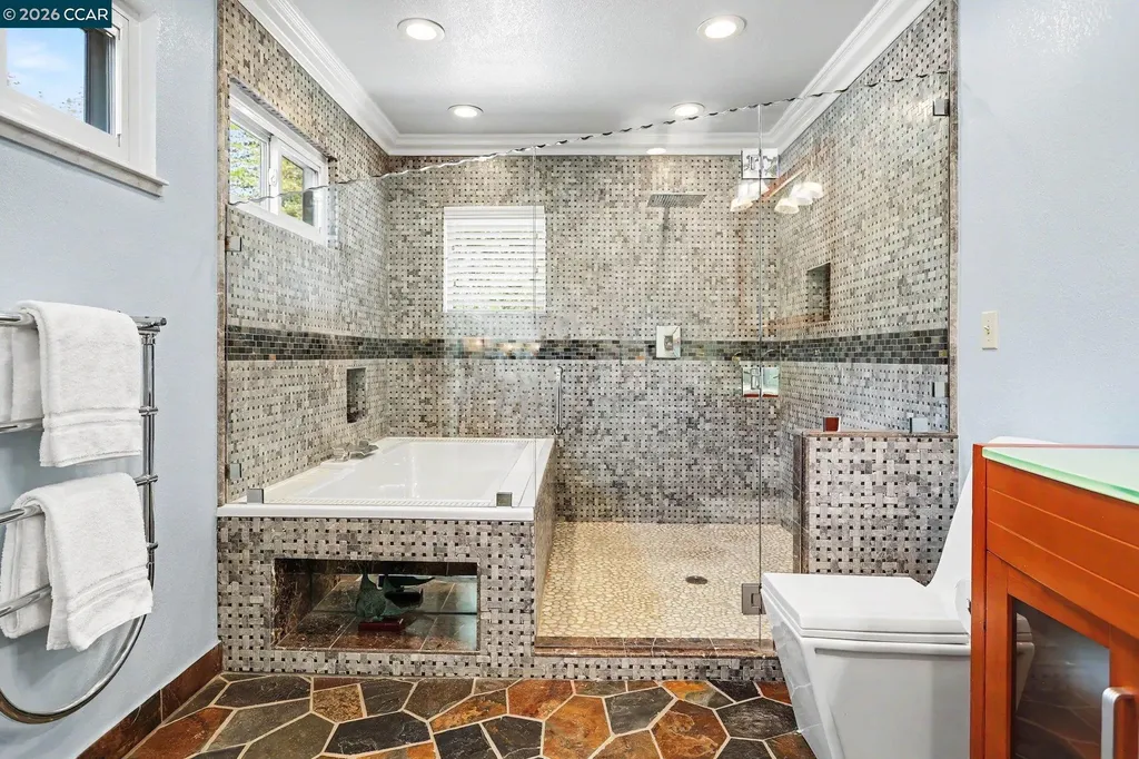 25 Amberwood Lane Walnut Creek CA 94598