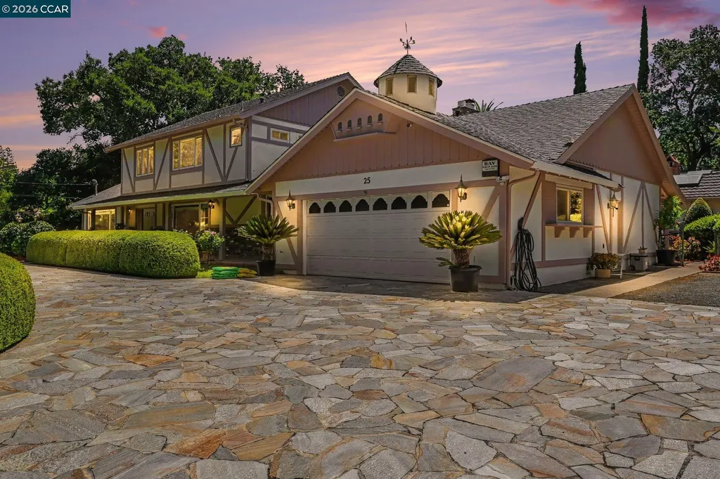 25 Amberwood Lane Walnut Creek CA 94598