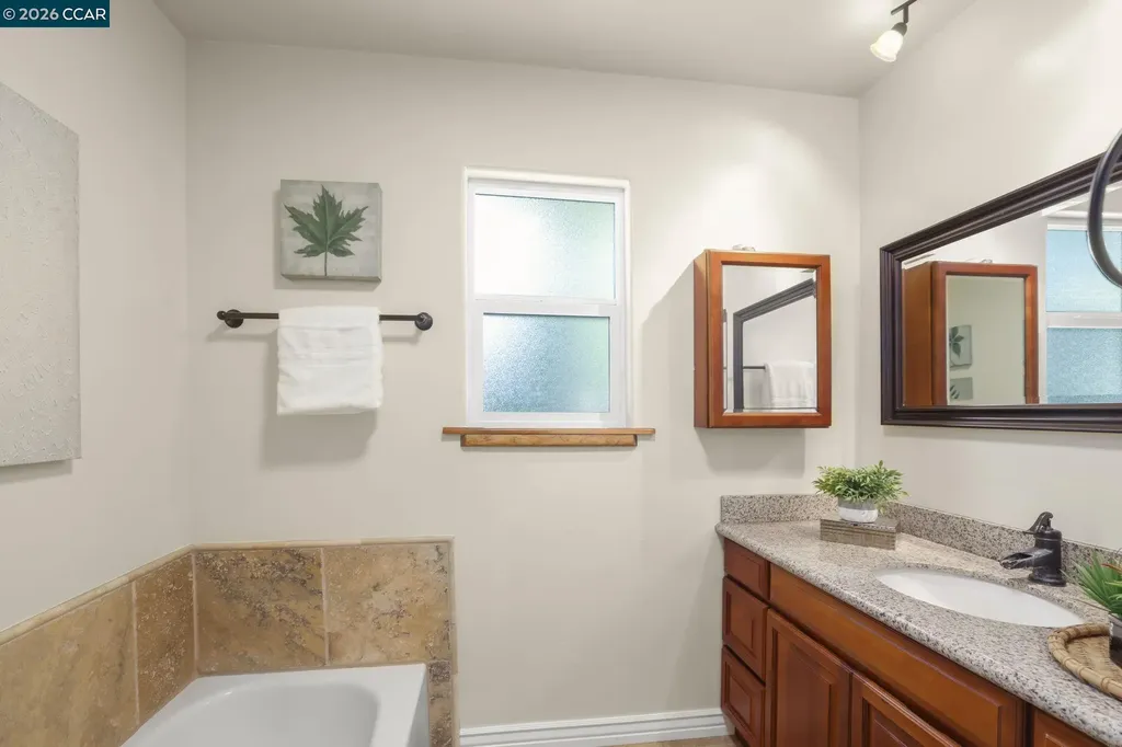 205 Summit Road Walnut Creek CA 94598
