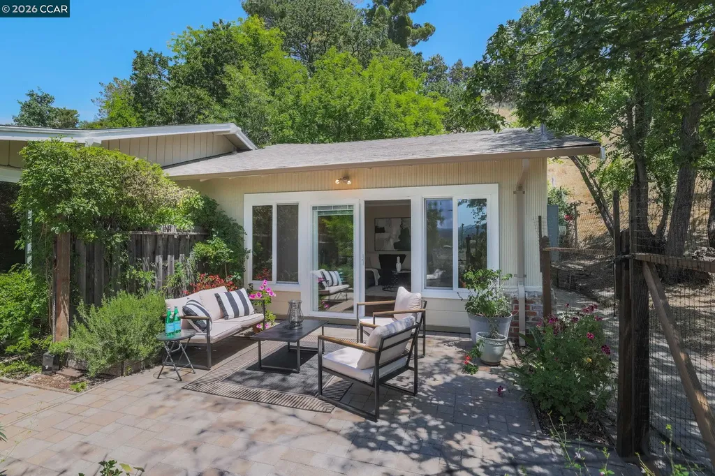 205 Summit Road Walnut Creek CA 94598