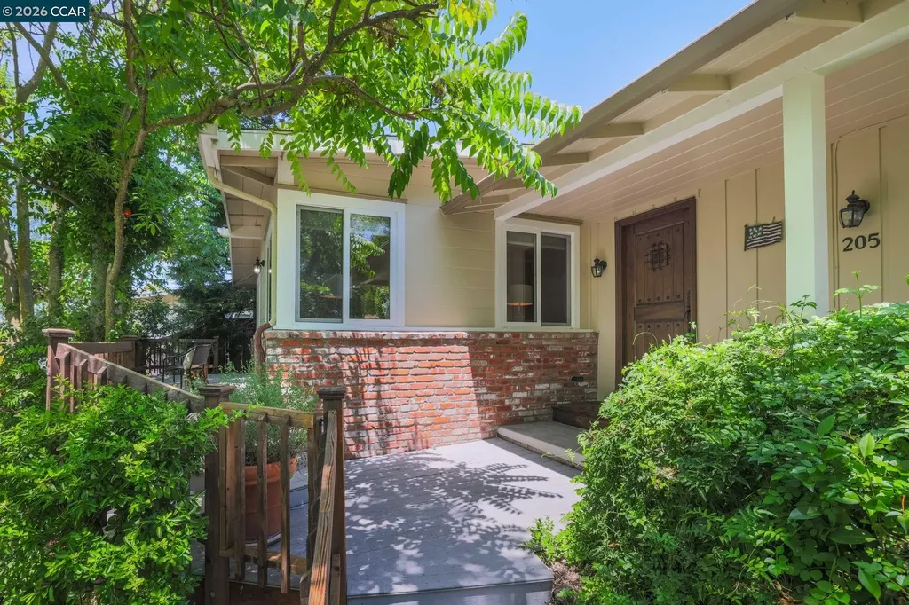205 Summit Road Walnut Creek CA 94598