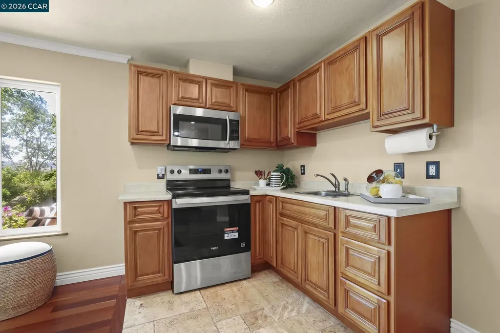 205 Summit Road Walnut Creek CA 94598