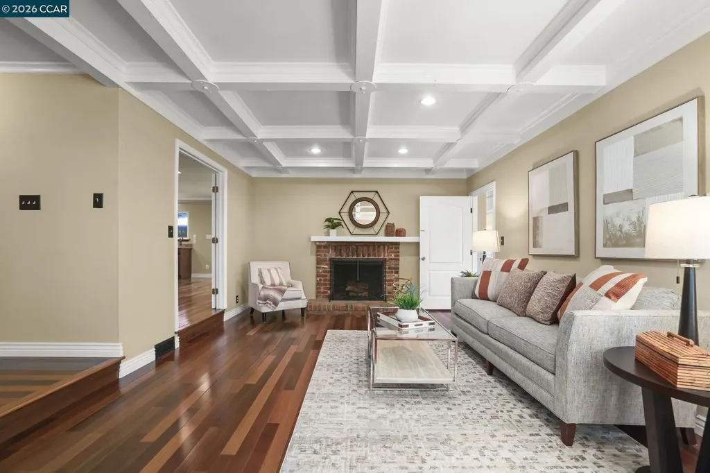 205 Summit Road Walnut Creek CA 94598