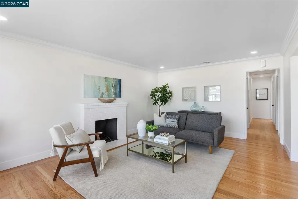 1784 Via Natal San Lorenzo CA 94580