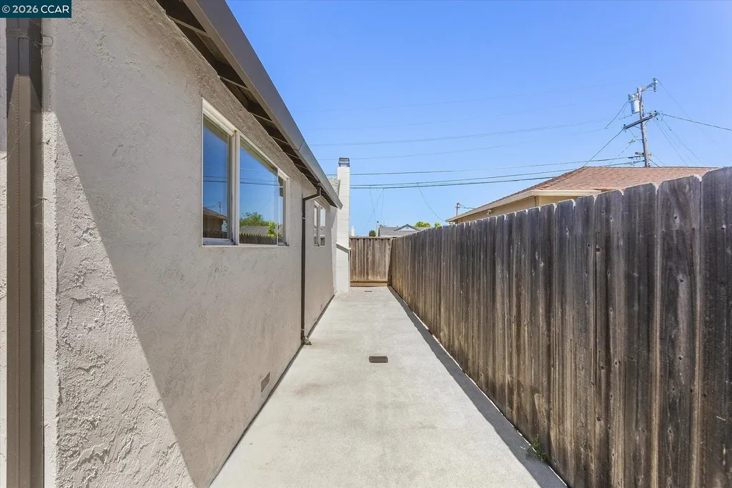 1784 Via Natal San Lorenzo CA 94580