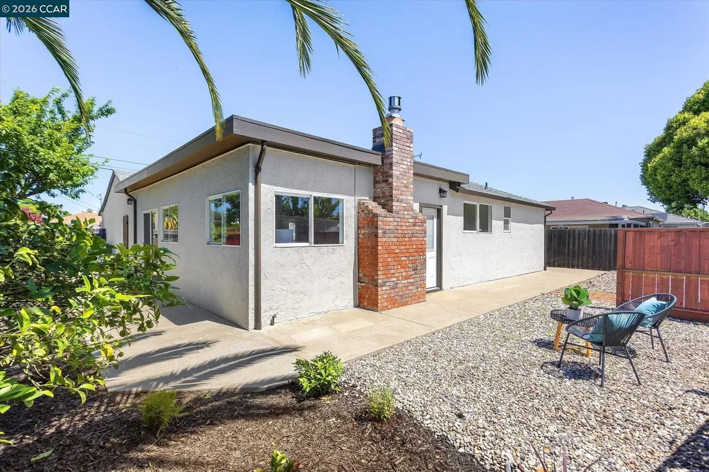 1784 Via Natal San Lorenzo CA 94580