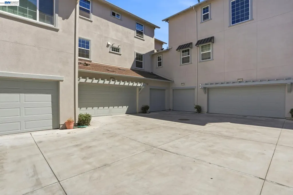 37630 Breakers Road Newark CA 94560