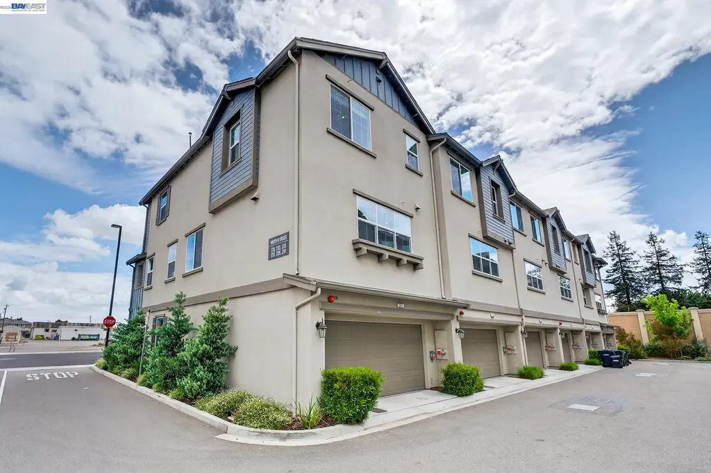 241 N Street Livermore CA 94551
