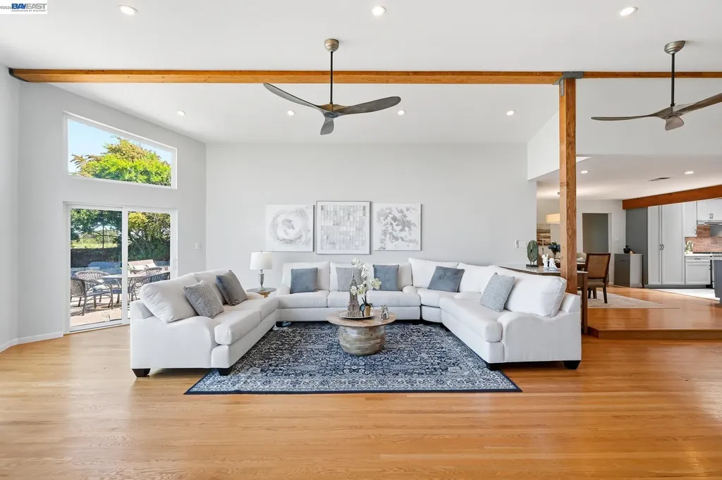 2071 Cypress Avenue San Pablo CA 94806
