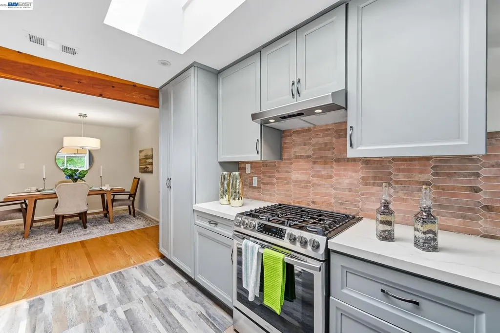 2071 Cypress Avenue San Pablo CA 94806