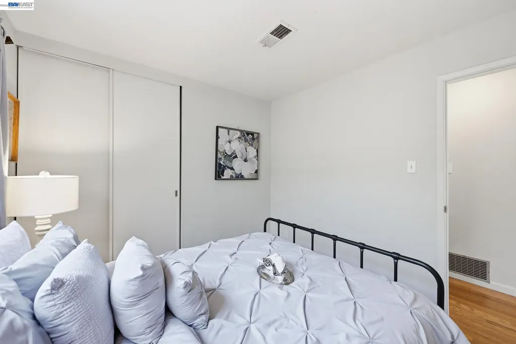 2071 Cypress Avenue San Pablo CA 94806