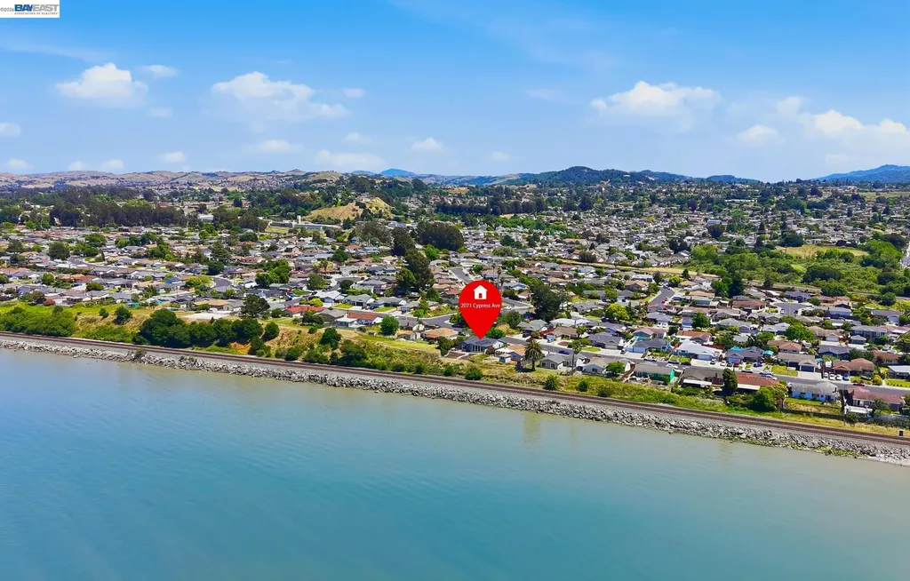 2071 Cypress Avenue San Pablo CA 94806