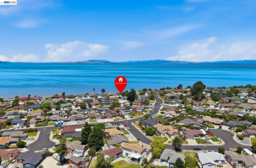 2071 Cypress Avenue San Pablo CA 94806